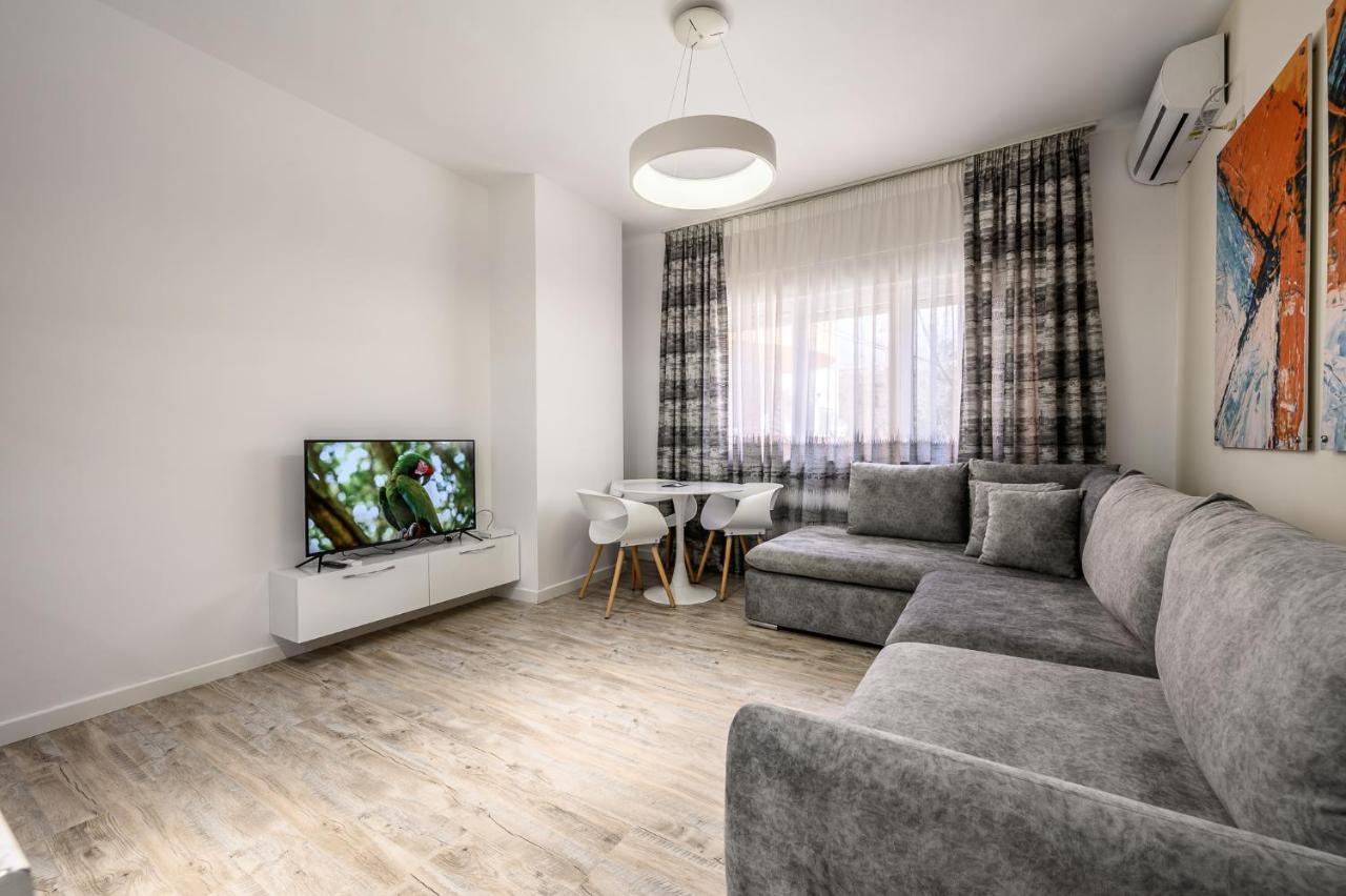 Miku Apartment-City Walk 1Bd Stylish Apartment Тирана Екстериор снимка